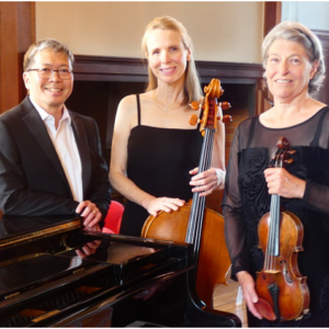 Piano trio standing at Bosendorfer